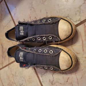 Laceless Converse Allstars Red Edition for AIDS awareness.